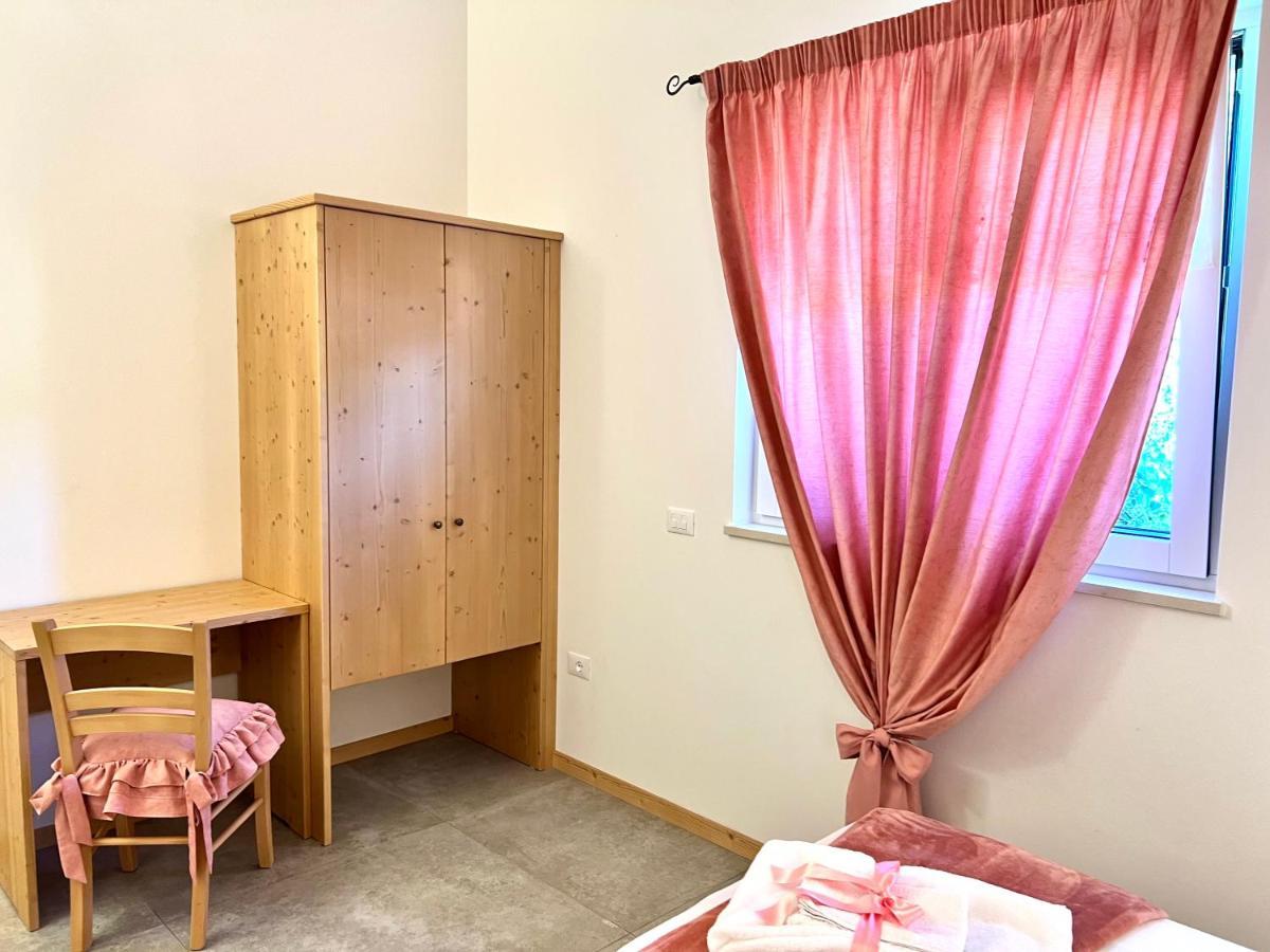 La Finestra Sul Giardino - B&B Cavedine Екстер'єр фото