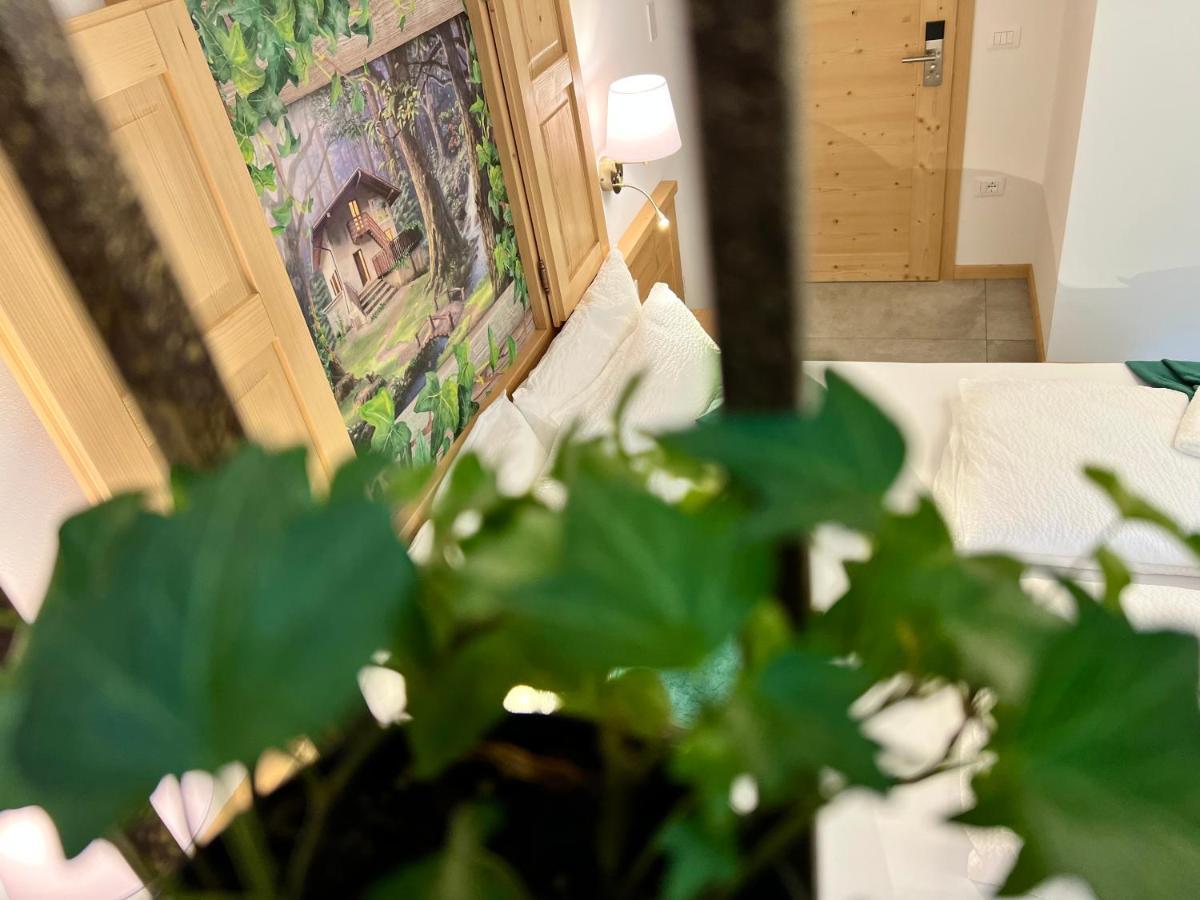 La Finestra Sul Giardino - B&B Cavedine Екстер'єр фото