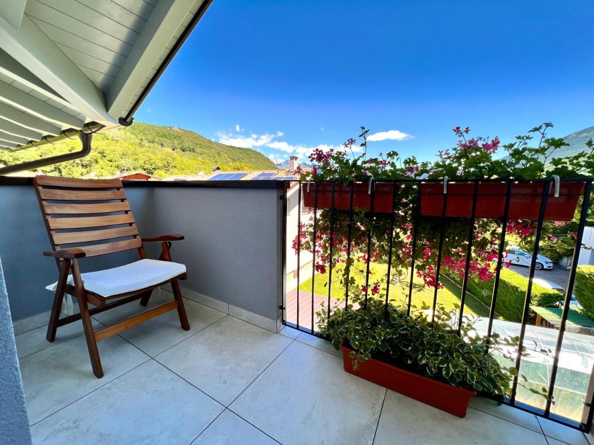 La Finestra Sul Giardino - B&B Cavedine Екстер'єр фото